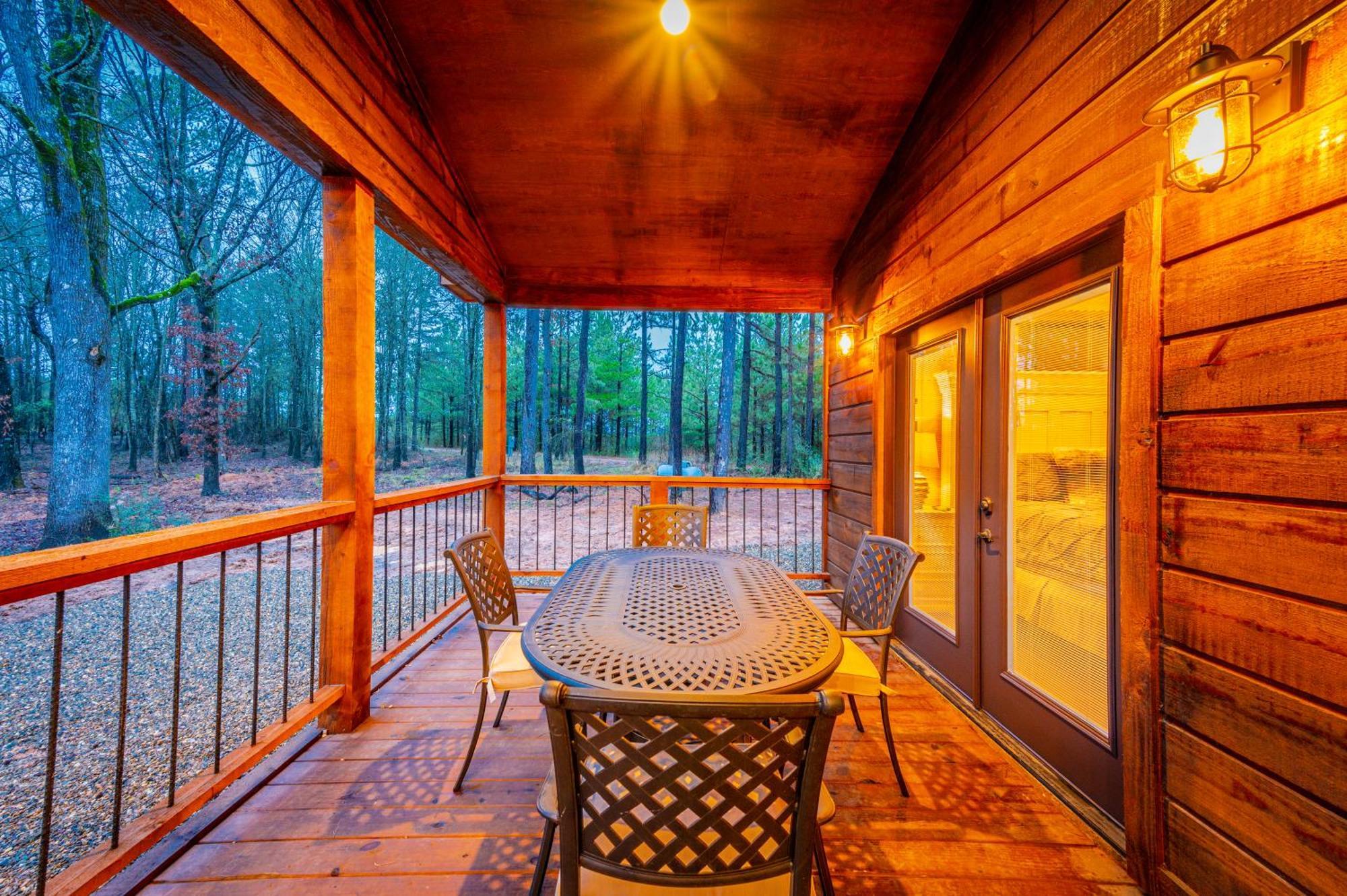 The Luxurious Blue Sky Lodge Is Epic! Broken Bow Ngoại thất bức ảnh