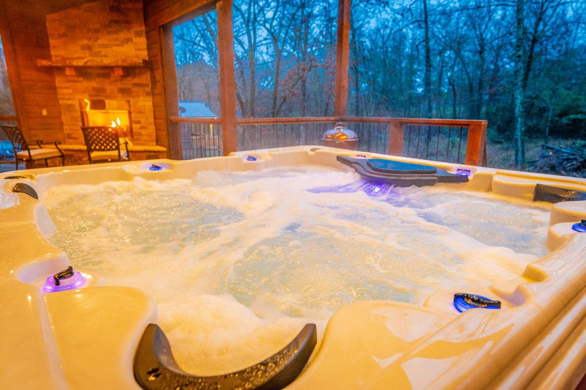 The Luxurious Blue Sky Lodge Is Epic! Broken Bow Ngoại thất bức ảnh