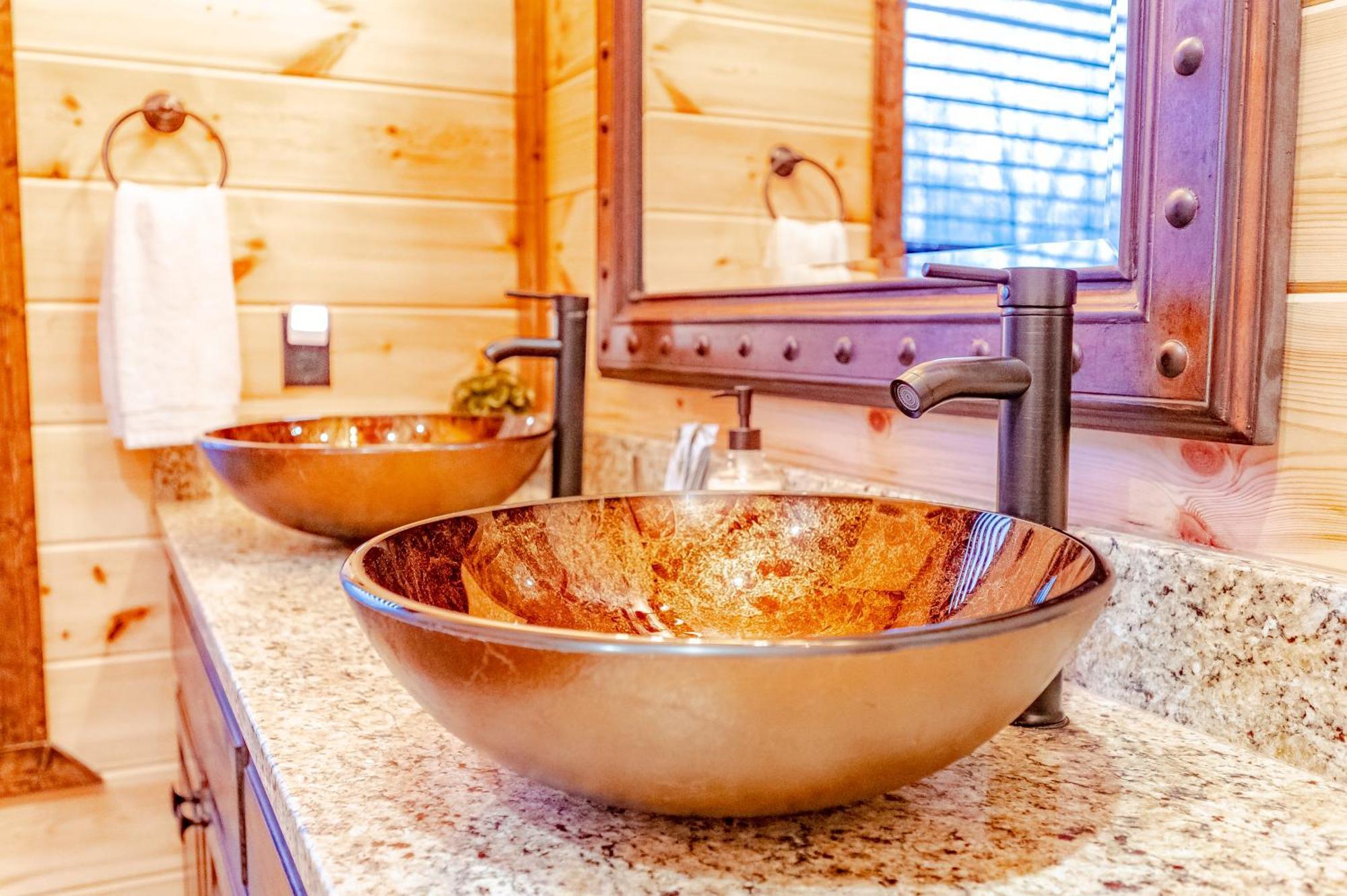 The Luxurious Blue Sky Lodge Is Epic! Broken Bow Ngoại thất bức ảnh