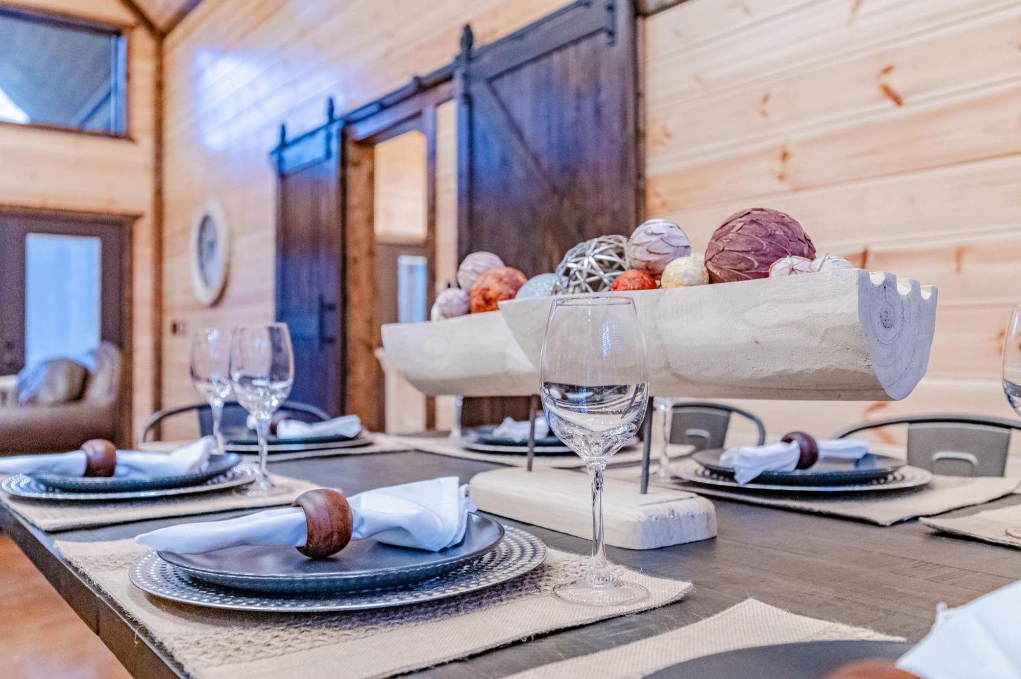 The Luxurious Blue Sky Lodge Is Epic! Broken Bow Ngoại thất bức ảnh